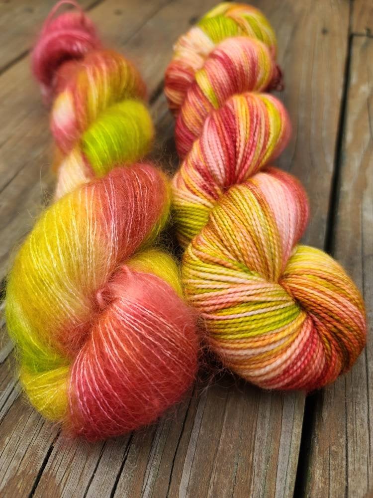 Apple Pickin' - Prismatic Fiber Arts