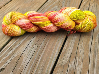 Apple Pickin' - Prismatic Fiber Arts