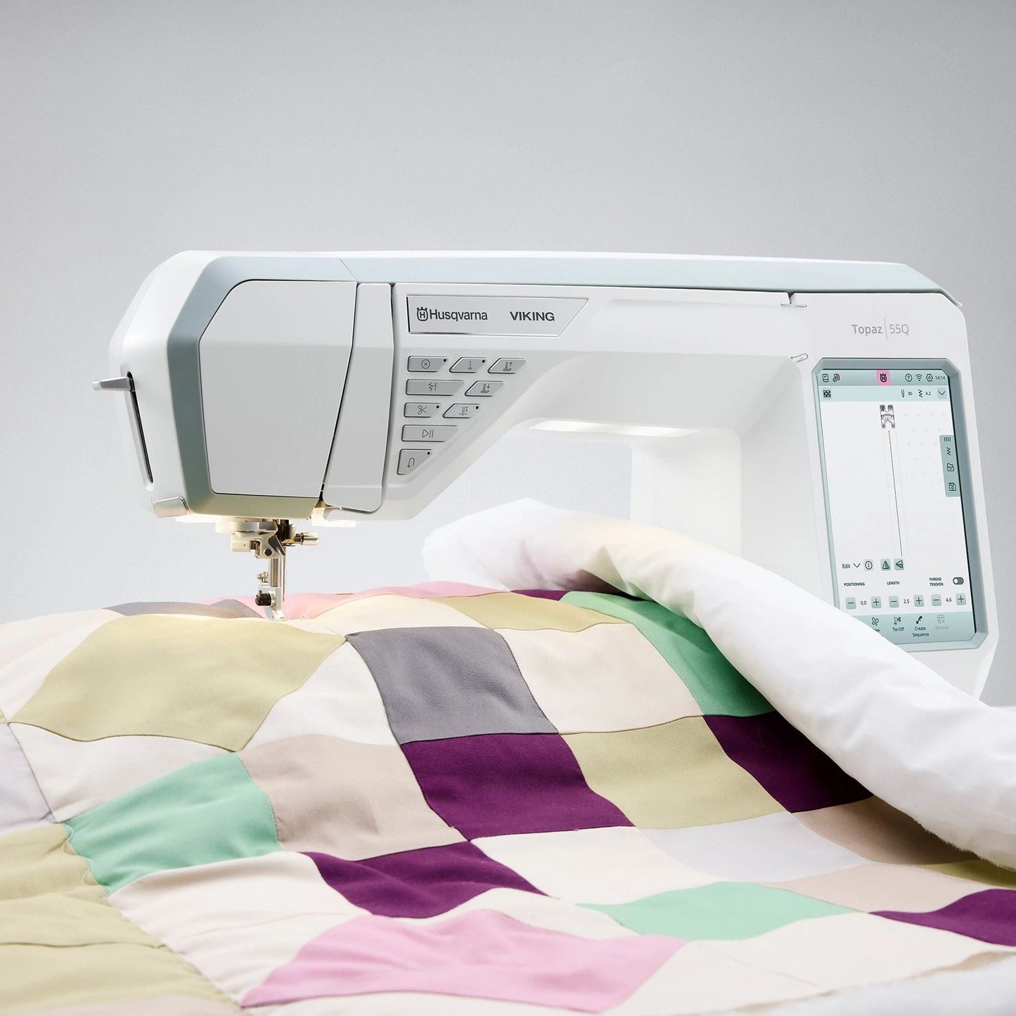 HUSQVARNA® VIKING® TOPAZ™ 55Q Sewing Machine - Prismatic Fiber Arts
