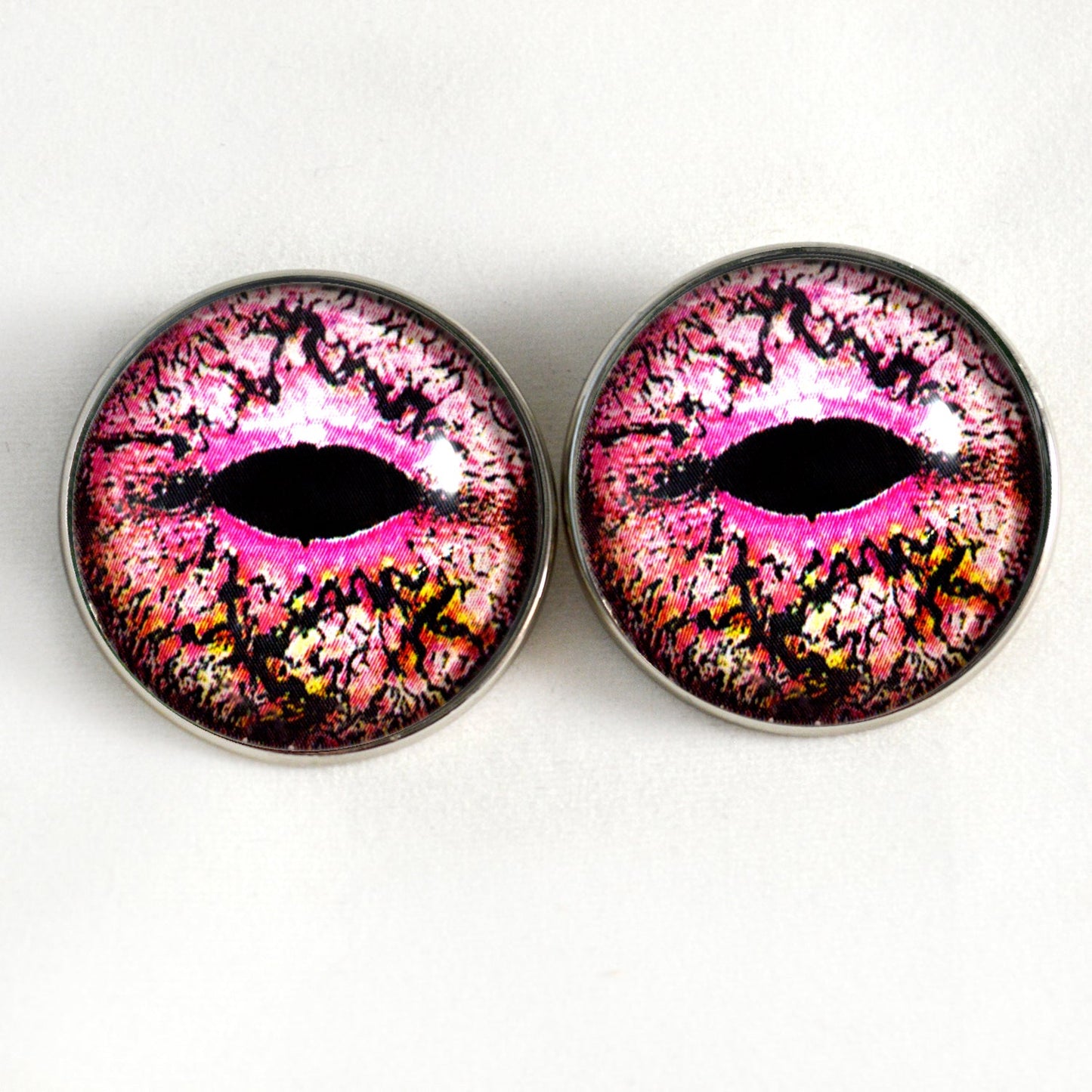Pink Lizard Sew-On Button Glass Eyes - Prismatic Fiber Arts