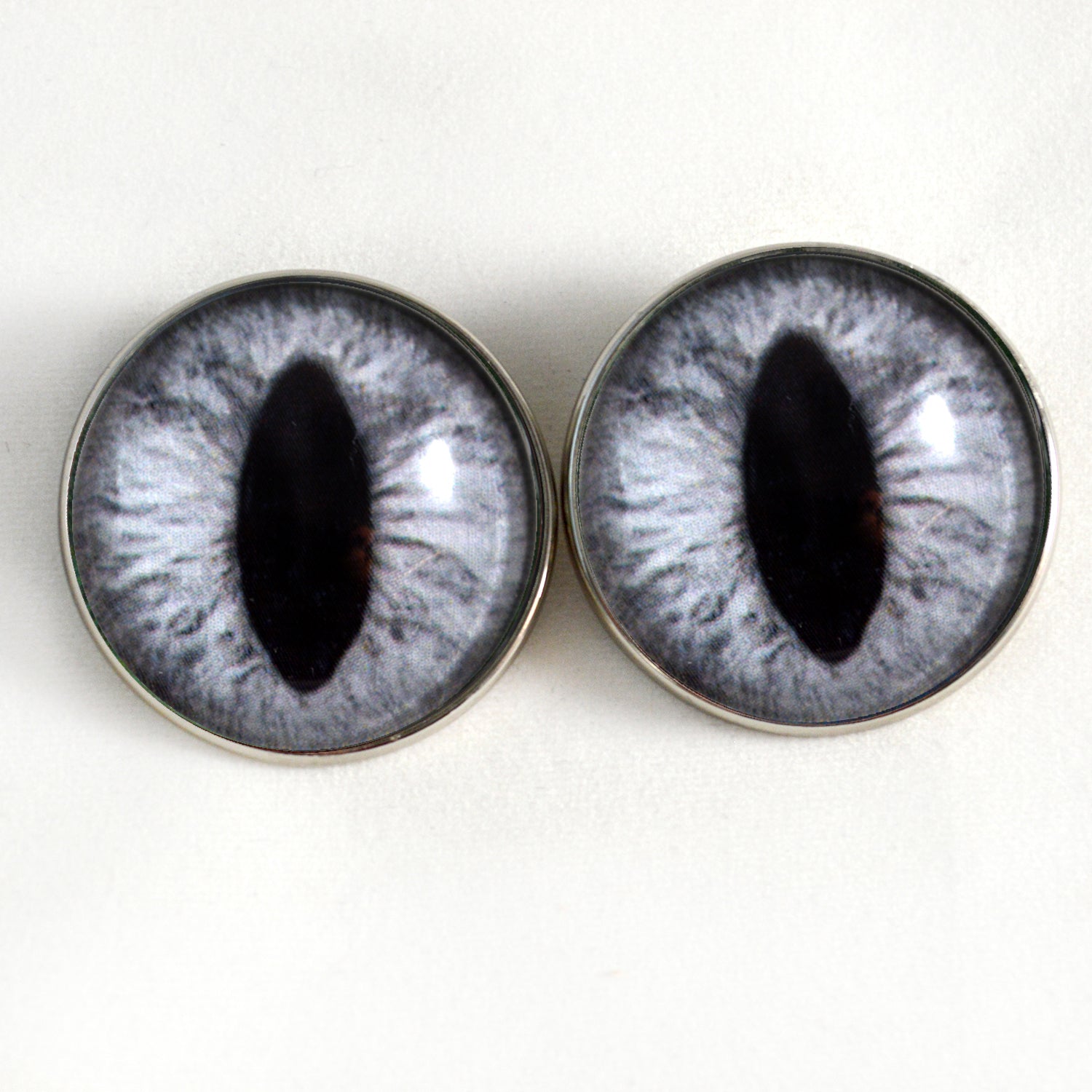 Silver Cat Sew-On Button Glass Eyes - Prismatic Fiber Arts